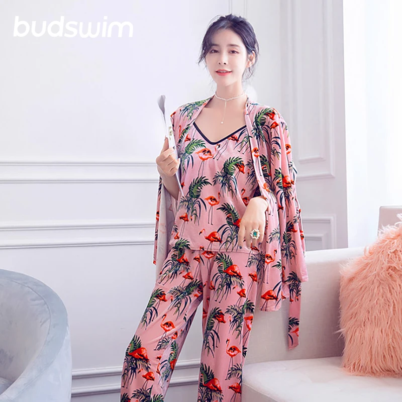 Осенне-зимние женские бархатные пижамы с длинным рукавом Одноцветный халат