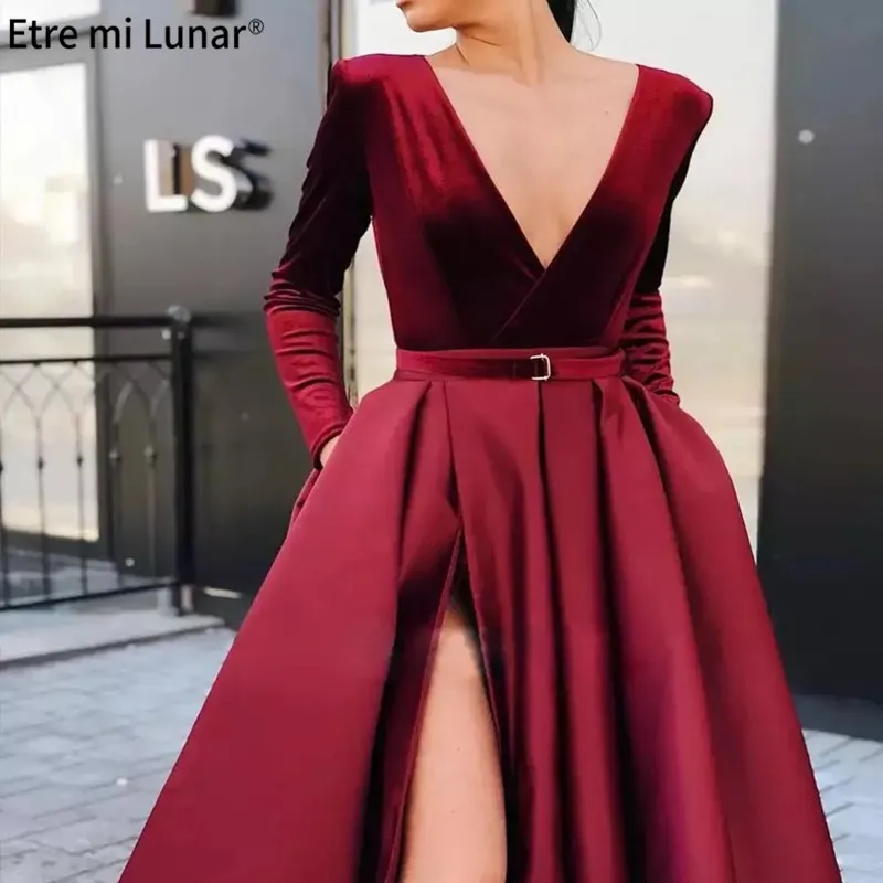 

2021 Wine Red Velvet Deep V-Neck Sexy Evening Dresses Long Sleeves Simple Burgundy Formal Dress Plus Size BLE4033