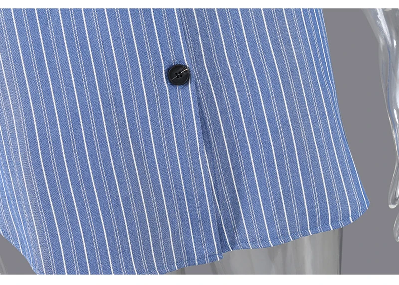 

[EAM] Women Blue Big Size Striped Pocked Blouse New Lapel Short Sleeve Loose Fit Shirt Fashion Tide Spring Summer 2021 1DD7377