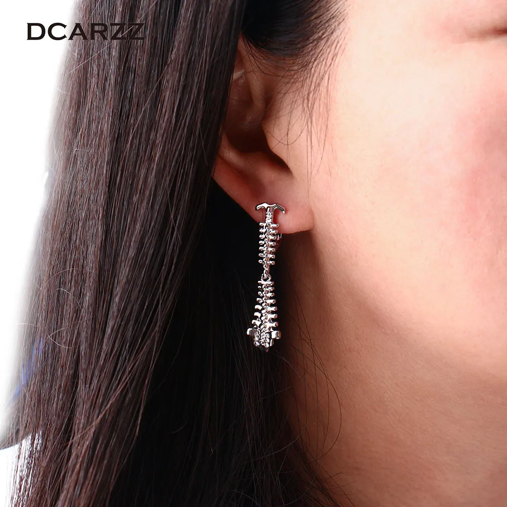 2 Цвета серьги в виде позвоночника человеческого форме костей с украшением