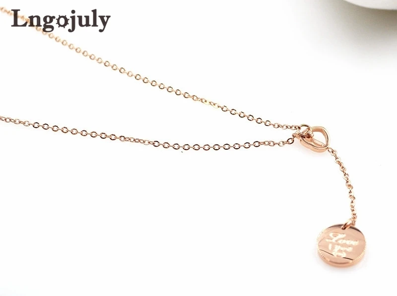 

Женское Ожерелье с круглой подвеской из титановой стали