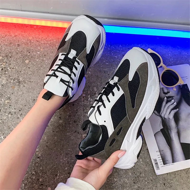 Новинка 2019 года сезон весна осень модные черные повседневные туфли на плоской