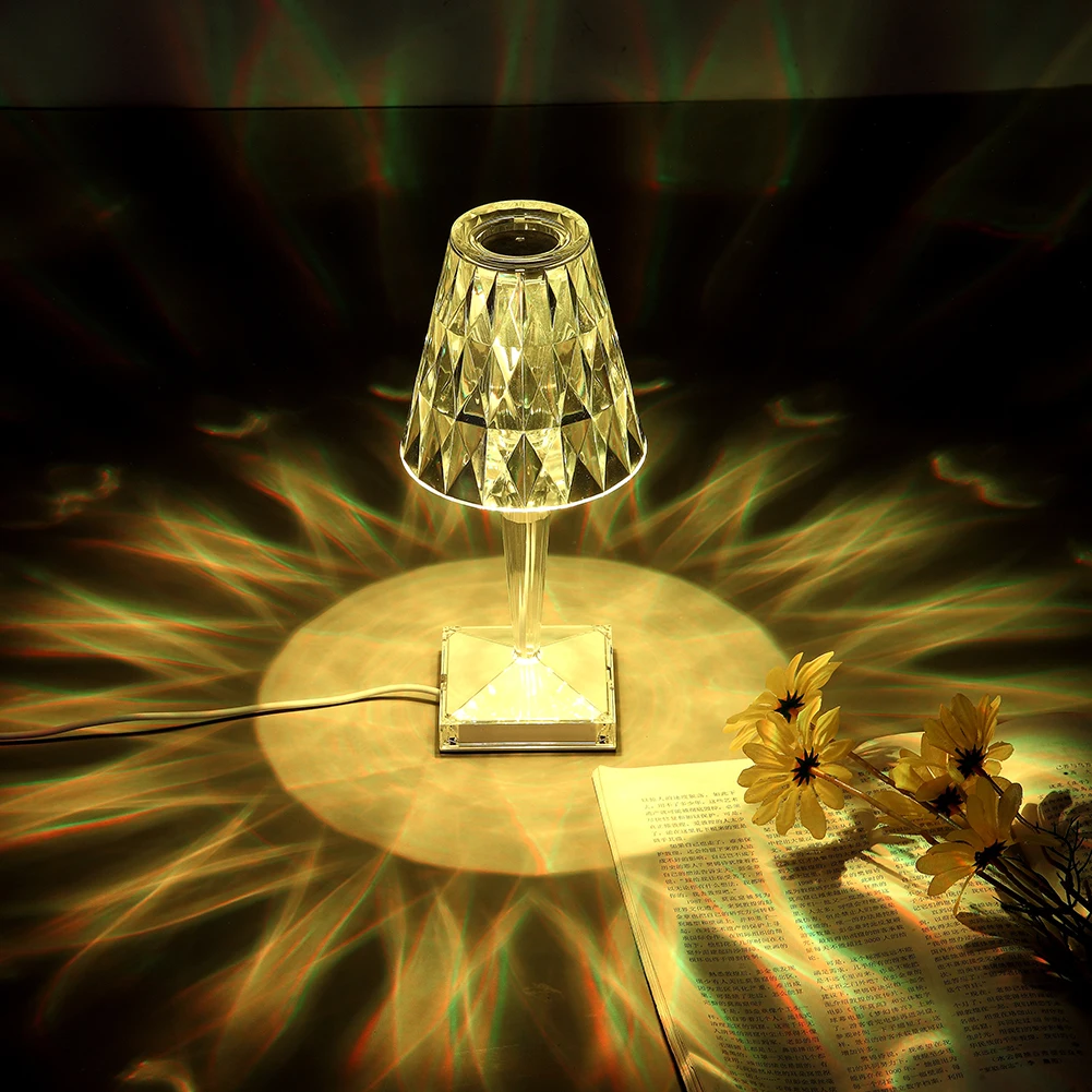 

USB Acrylic Crystal Table Lamp Diamond Table Lamp Transparent Prism Night Light Bedside Lamp Decoration 3000K/6000K/RGB