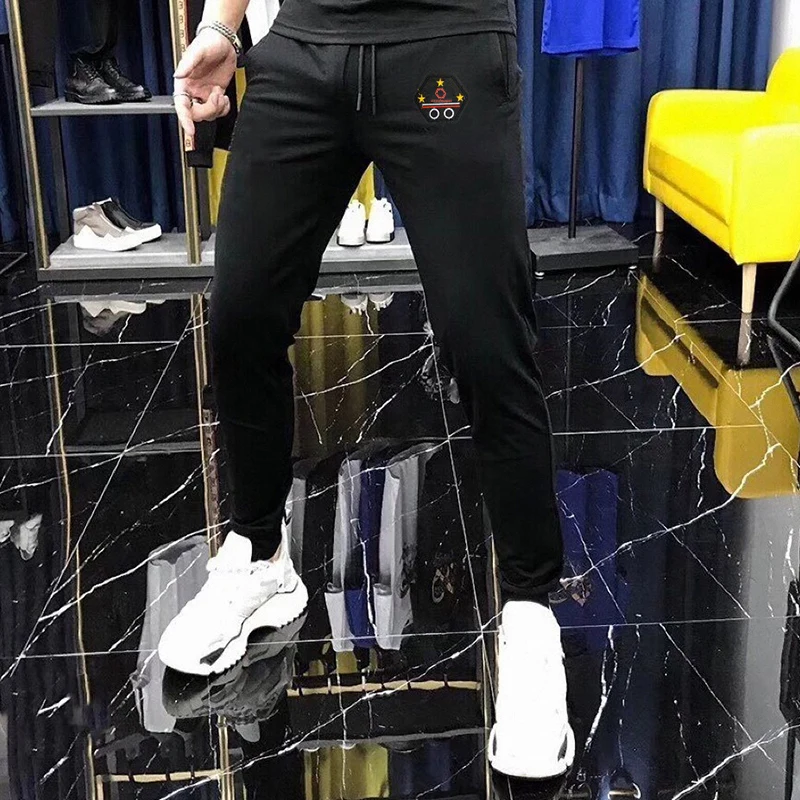 

Starbag PP 2020 summer new casual men's suit diamond personality skull cool fit short sleeve T-shirt short pants original design