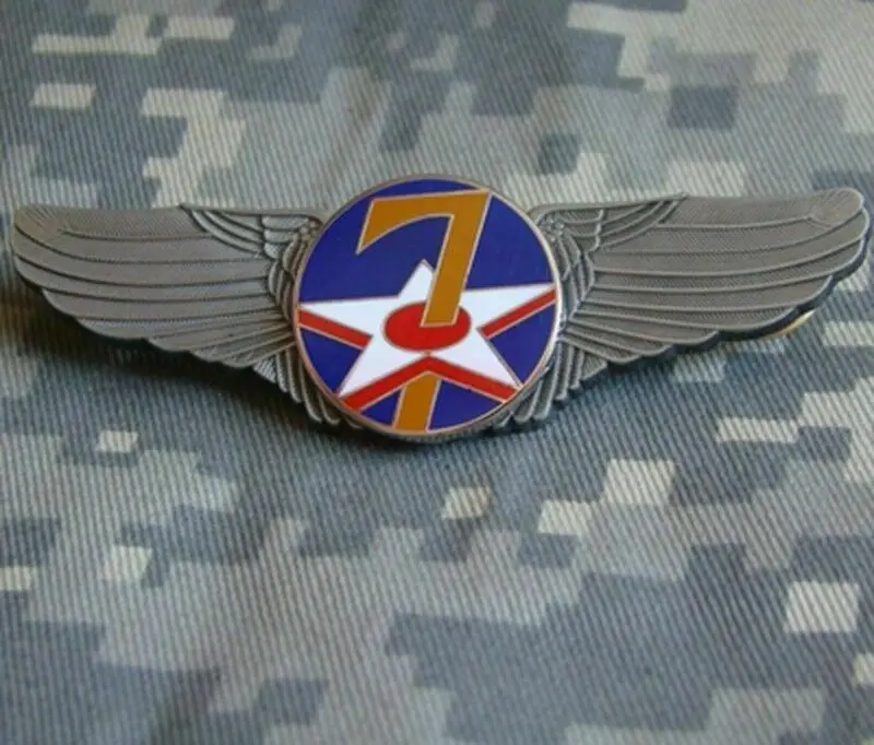 WW2 U. S. ВВС США 7th Air Force Военная Униформа Pilot Wing знака Insignia металлический штырь