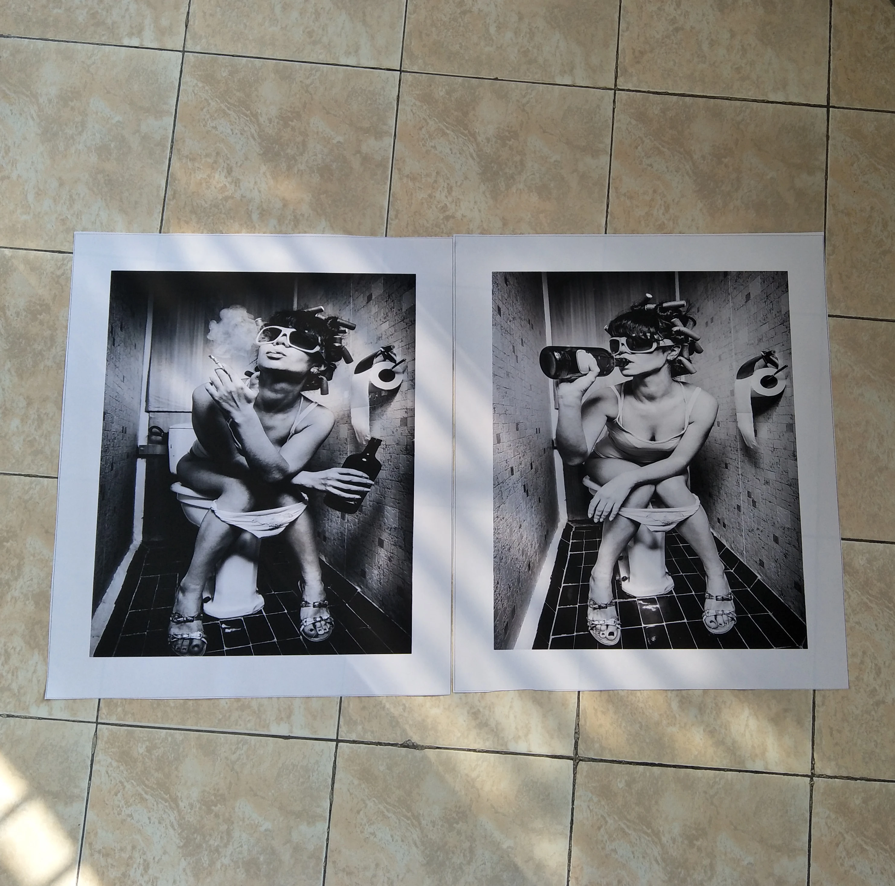 Забавный плакат черно белая девушка питьевой пив уборная холст картины для