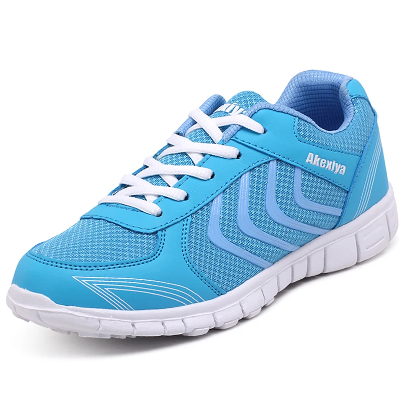 Женская обувь на плоской подошве Дышащие повседневные кроссовки Новинка 2020 года