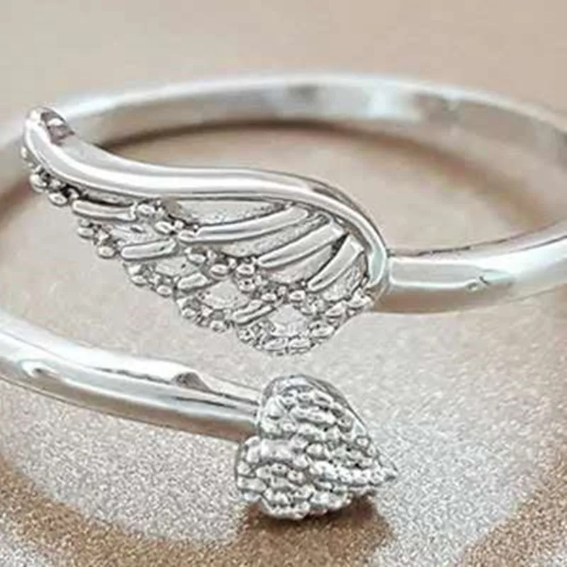 

Creative women's fashion angel wings wings simple wild exquisite Valentine's day birthday gift jewelry ring