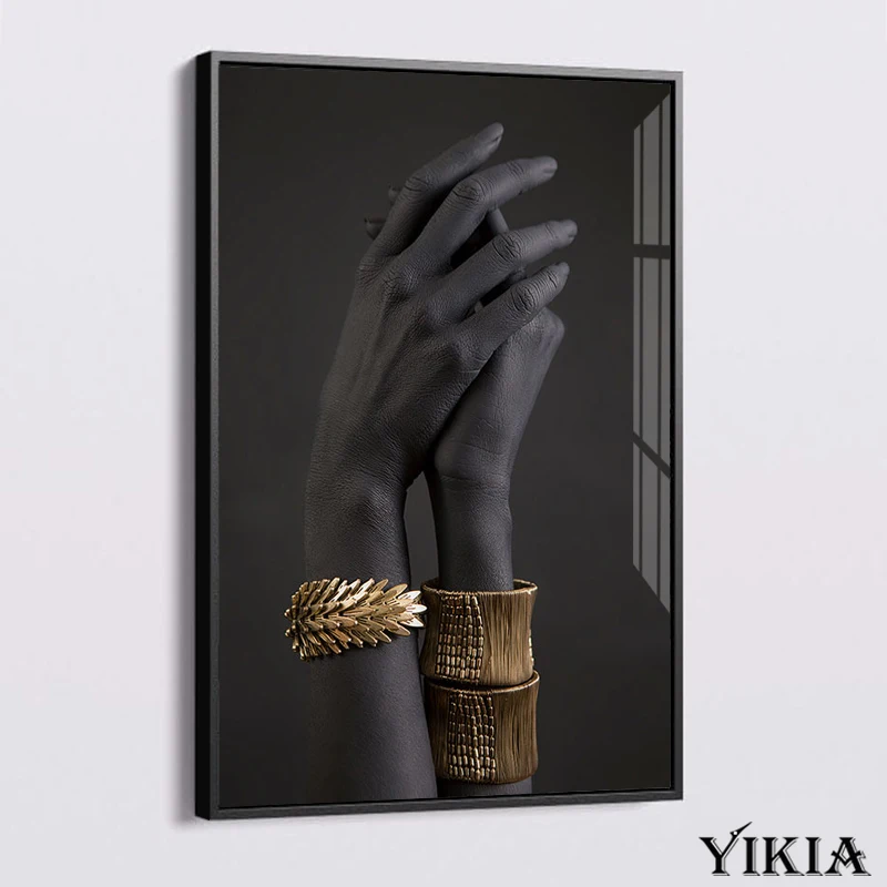 

Modern Art Painting Black Woman's Hand Gold Jewelry Canvas Posters and Prints African Art Wall Pictures for Parlour Decoration