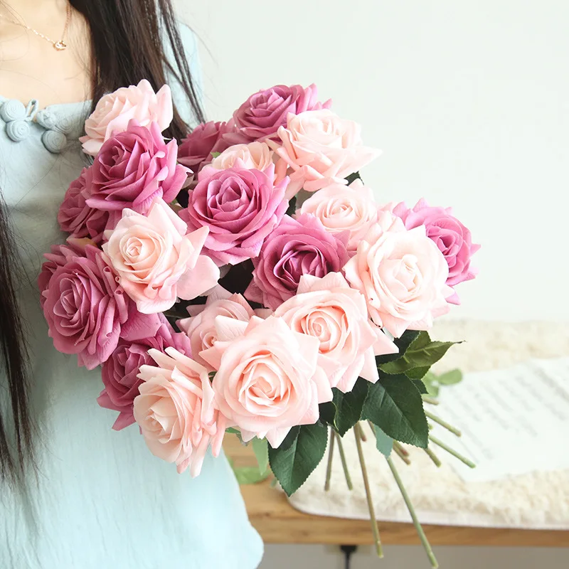 

5pcs Artificial Rose Flower Real Touch Silk Hand Feel Felt Simulation Bouquet Home Wedding Decoration Fake PlantsWreath Supplies