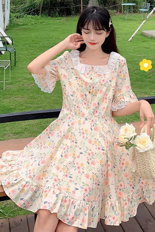 

Women's Summer Japanese-Style Sweet Lace Trim Square Collar Buckle Short Sleeve High Waist Fresh Floral Ruffle lolita Dress