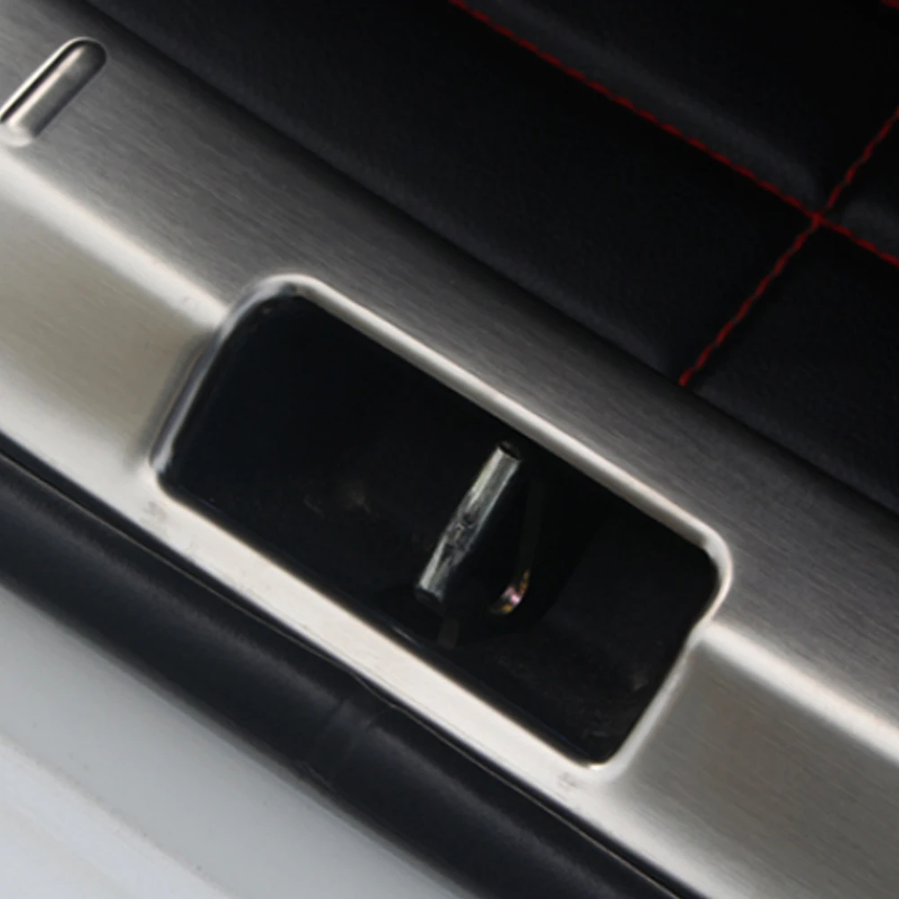 

CarMango Car Accessories Rear Trunk Bumper Fender Protector Sill Cover Trim Sticker Decoration for Toyota Corolla E170 2013-2018