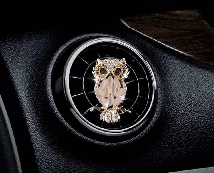 

Car Perfume Car Perfume Smoked Diamond Owl Metal Car Air Conditioner Mouth Aromatherapy Clip Air Outlet Decoration Clip