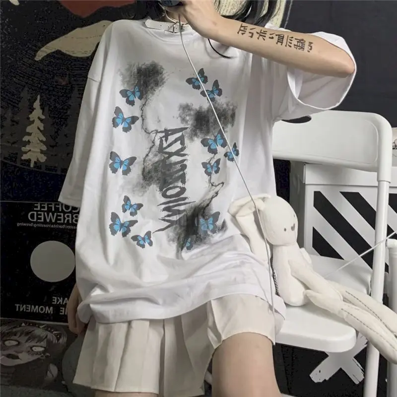 

Oversized t-shirt women=Korean version of loose summer new Harajuku style alternative clothing goth punk clothes grunge t shirt