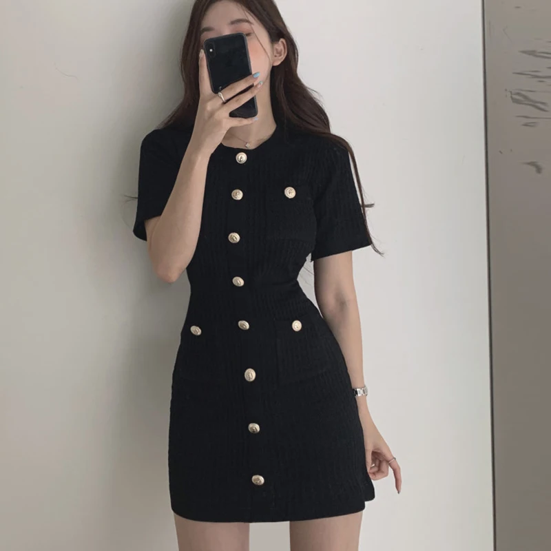 

2021 Button Knitted Dress Bodycon Mini Vestido Curto Korean Summer Sexy Party Elegant Black Black Moda Feminina Ropa Mujer Robes