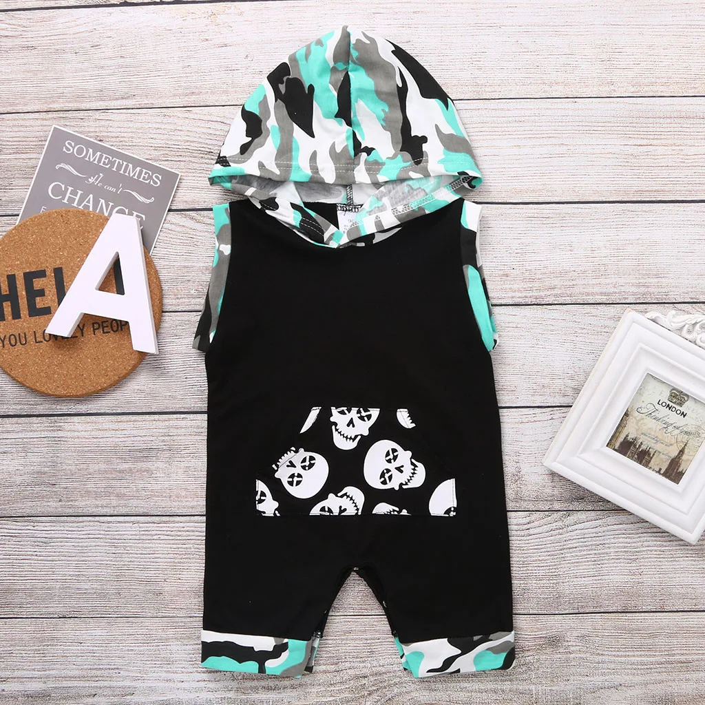 Детский камуфляжный комбинезон с капюшоном и принтом черепа|Песочники для