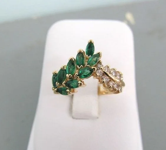 

Women Fashion 18K Gold Rings Elegant Leaves Natural Emerald Jewelry Wedding Engagement Party Rings Size 5-11