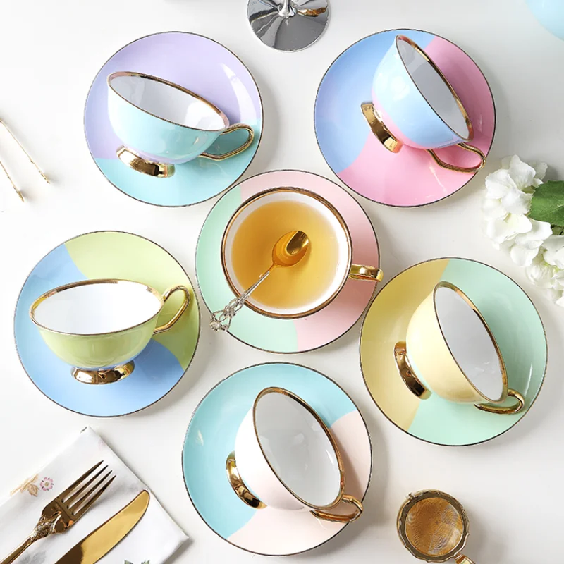 

Luxury Designer Coffee Cup Latte Glass with Saucer English Tea Set Bone China Kawaii Tazas Desayuno Tea Cup Saucers ED50BD
