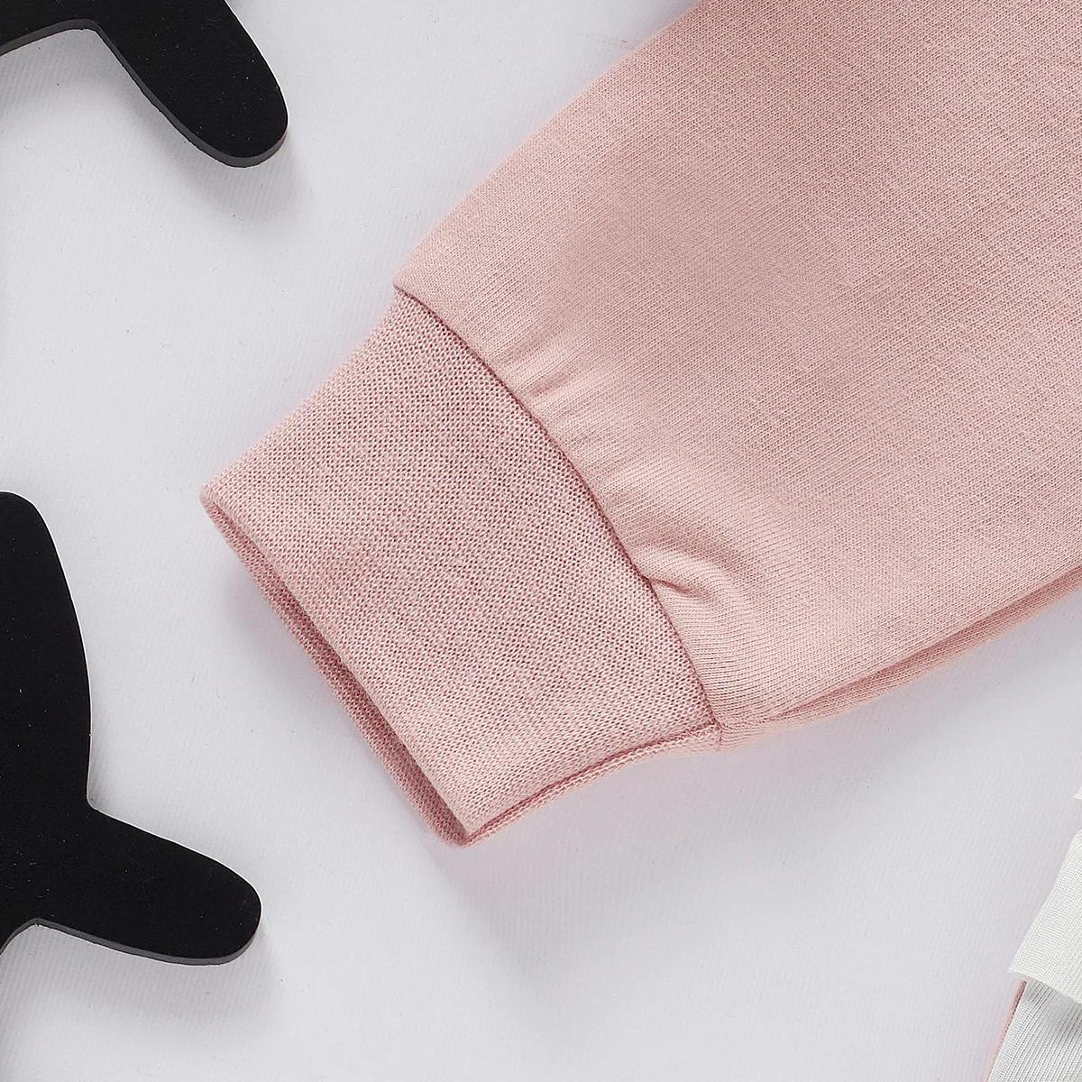 

1-8T Fashion long-sleeved trousers boutique suit Girl Lovely Swan Pink Sweater Black and White Stripe Love Leggings Set