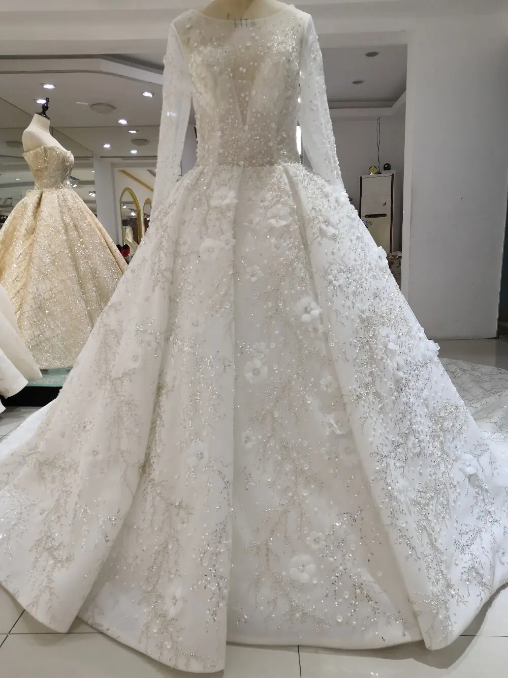 Vestidos De Novia 2021 Arabic Luxury Beaded Lace Wedding Dress Long Sleeve 3D Floral Wedding Custom Bridal Gowns robe de mariee