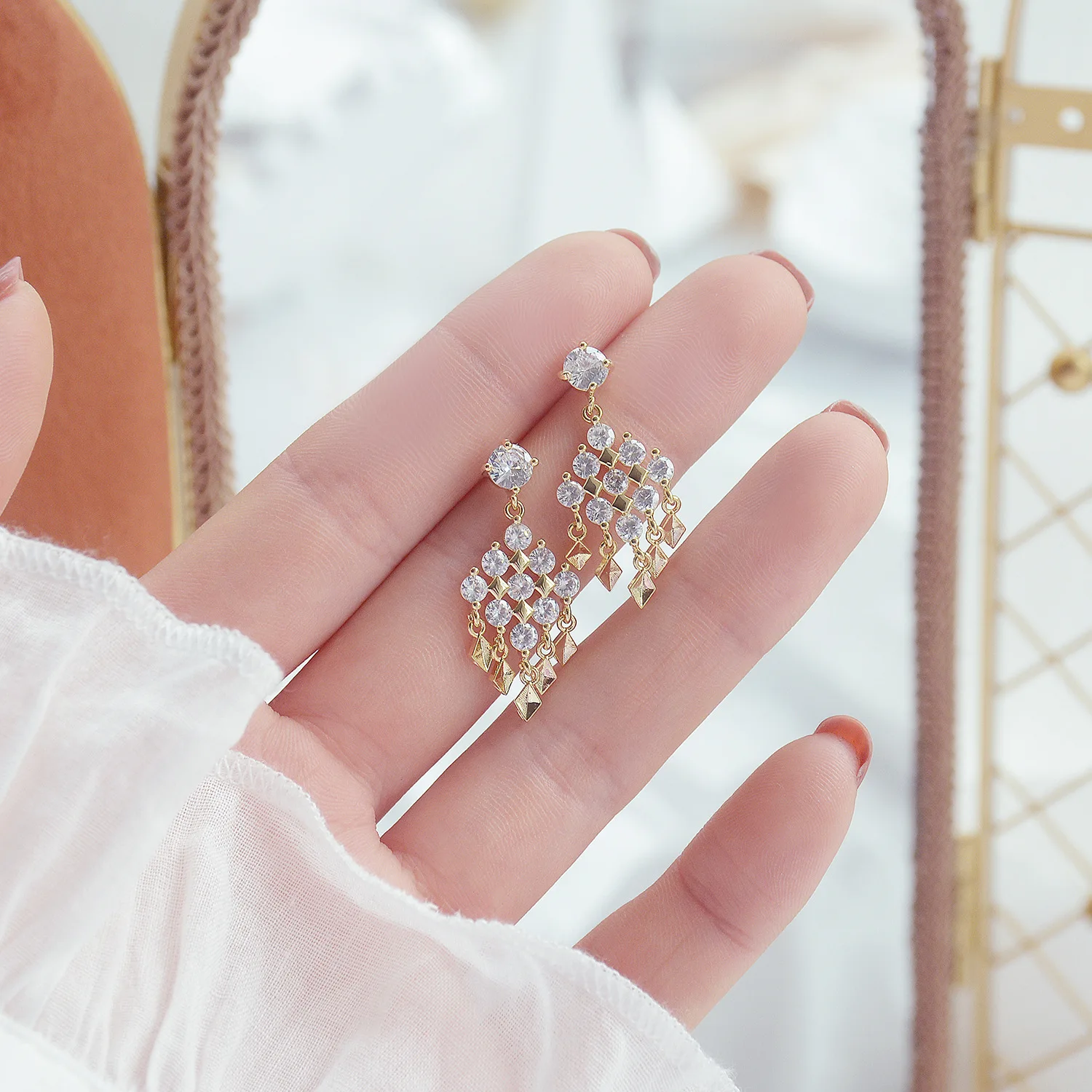 

Новинка 2021, Женская Роскошная бижутерия, серьги из циркония