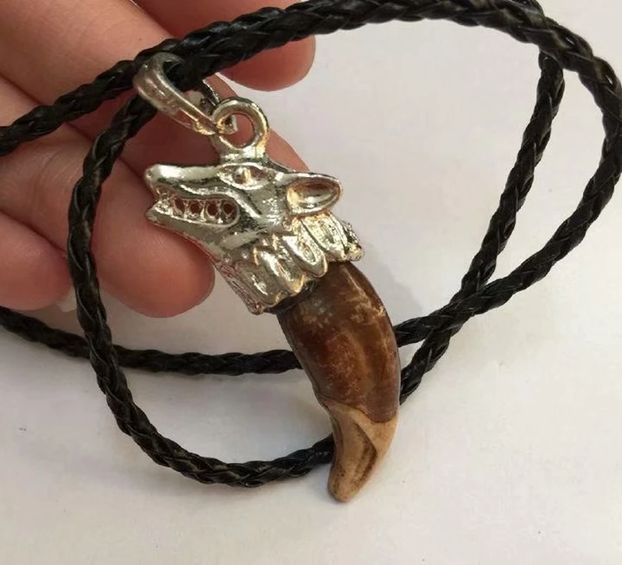 

20 pcs Unique Wolf Head Tooth Necklace Mens Biker Jewelry