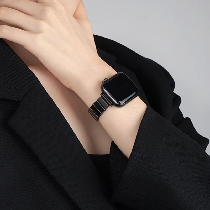 

Thin Band for Apple Watch Series 7 Strap 41mm 45mm iWatch4 5 6 Se 40mm 44mm Stainless Steel Bracelet for Apple Watch 3 38mm 42mm