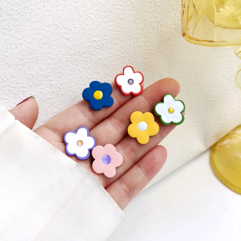 

Cute Flowers Stud Earrings For Women Girls Pink Daisy Female Earrings Korean Fashion Birthday Jewelry Gift Accessories 2021 BFF