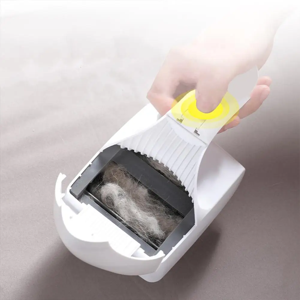 

Rolling Hair Remover For Dog Cat Floating Hair Removing Tool Carpet Cleaning