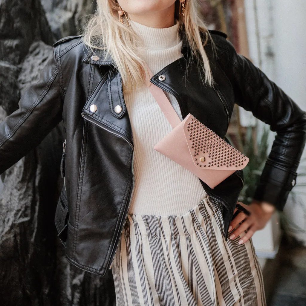 Модная женская поясная сумка с заклепками из искусственной кожи удобная