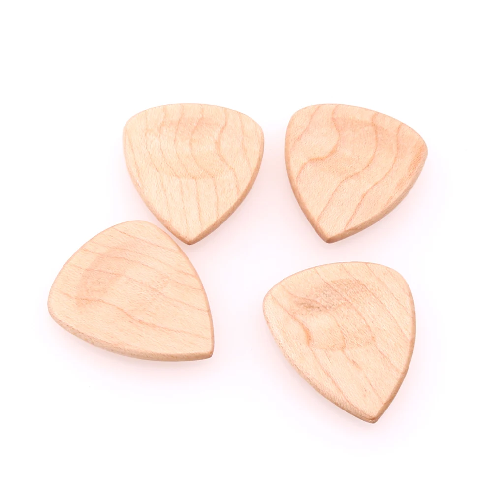

4 Pieces Heart-Shaped Picks Plectrums for Acoustic/Electric Guitars Accessory