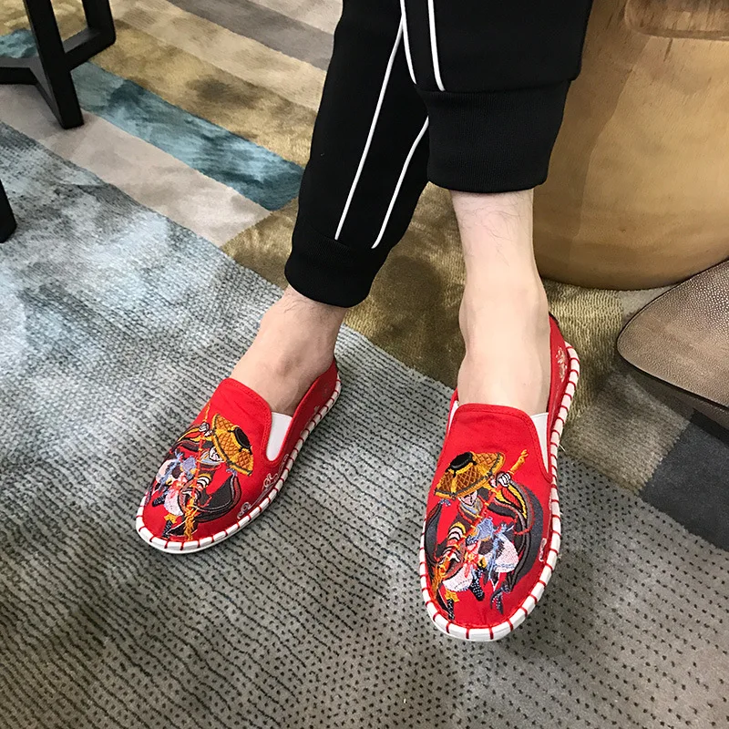 Red shou hu Модная мужская и женская парусиновая вышитая обувь на плоской подошве женские и мужские парусиновые эспадрильи в стиле Харадзюку, лоферы, светильник на резиновой подошве - Цвет: Red shou hu