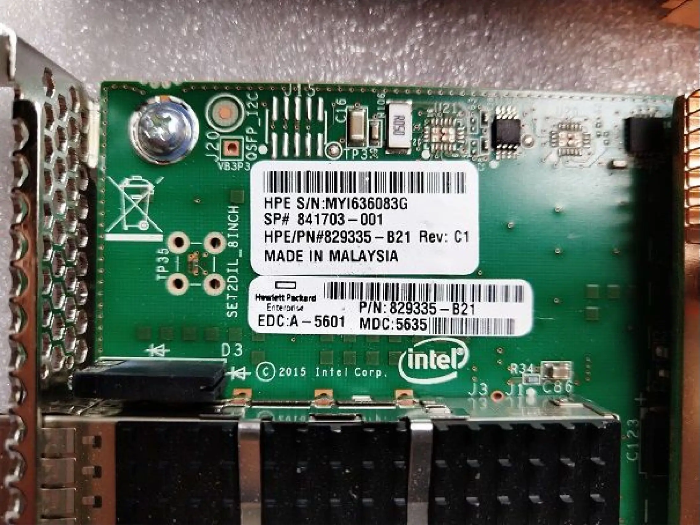 829335-B21 841703-001 100 ГБ 1-портовый OP101 QSFP28 x16 PCIe Gen3 Omni-дорожный архитектурный адаптер |