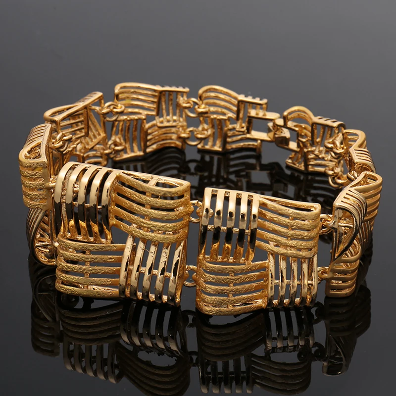 

Fani Dubai gold designer Jewelry Sets Nigerian Wedding Women Costume Jewelry Sets Brand Fashion African Beads Bridal Jewelry Set