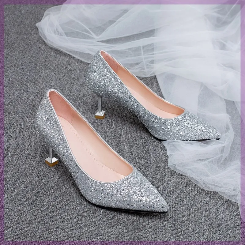 

Velvet Shoes Women 2021 Gold Heels Slip On Sexy Pump Shallow Mouth Round Toe Crystal Latest Lace-Up Bridal 3cm Slip-On Crossdre