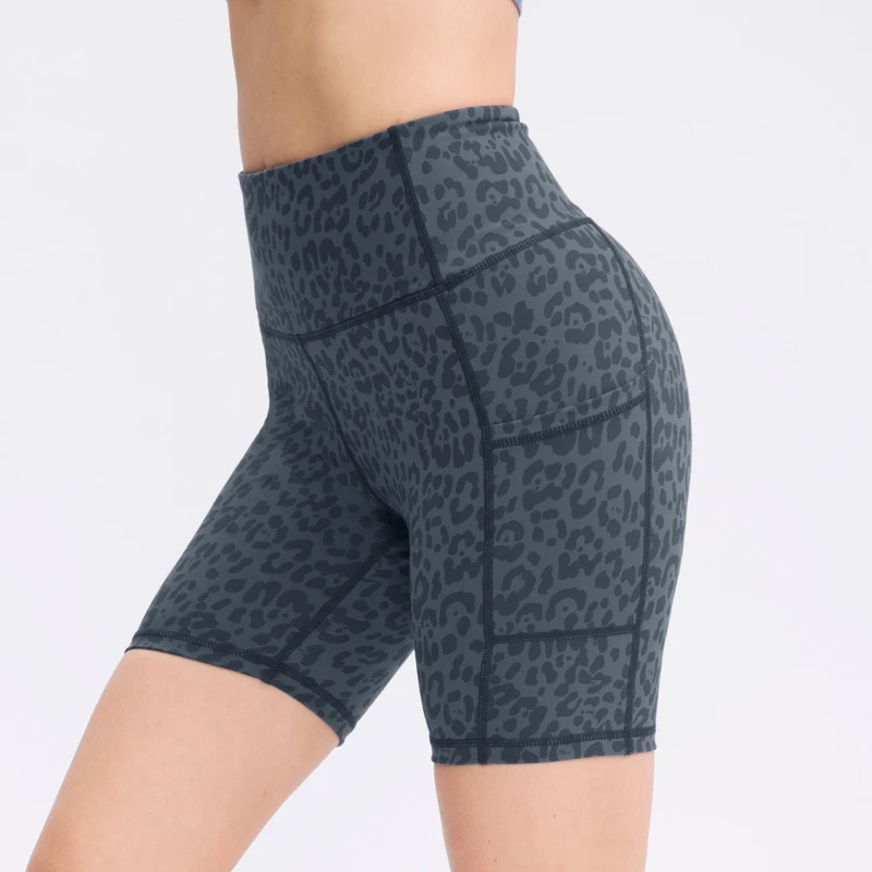 Женские шорты для йоги с леопардовым и камуфляжным принтом эластичные