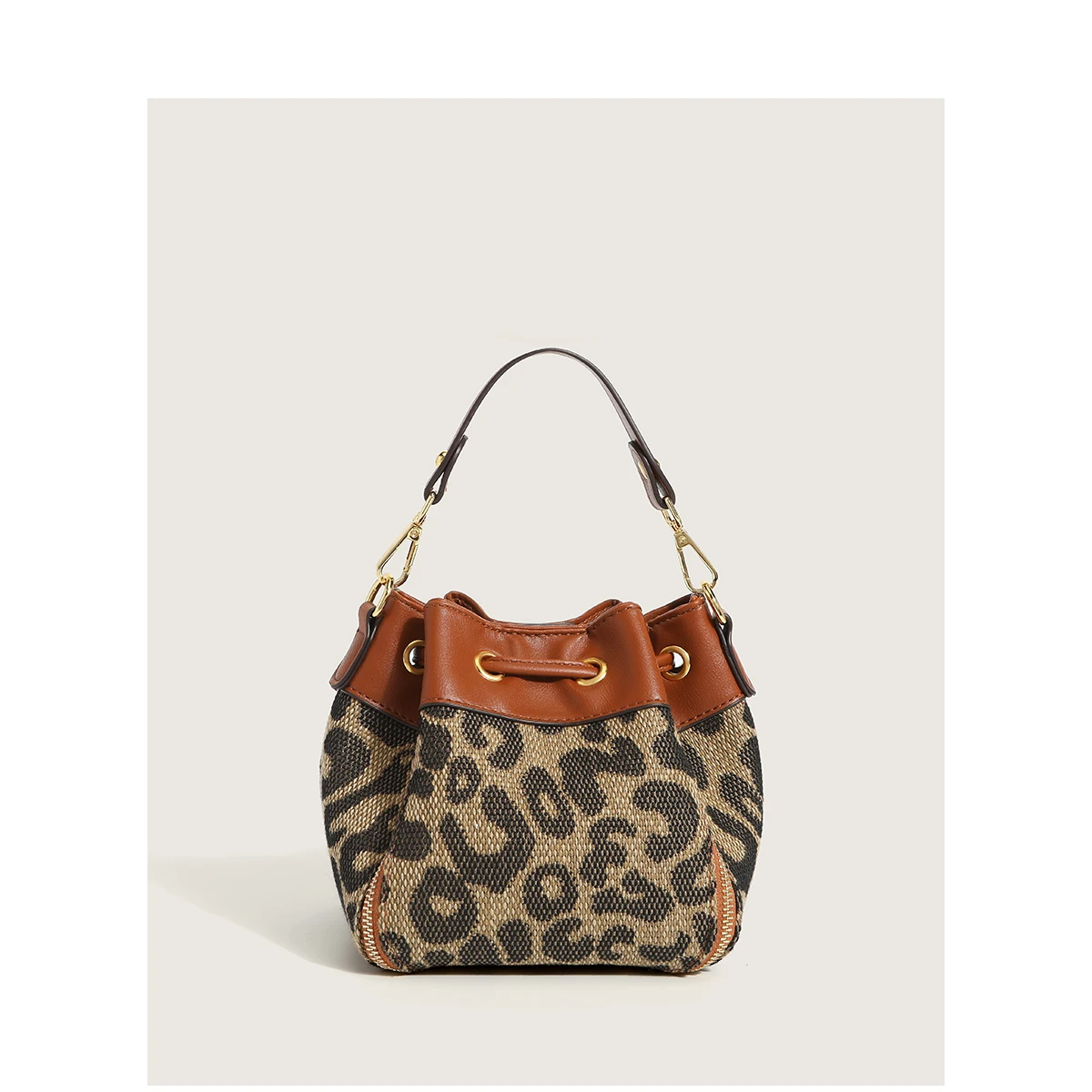 

Bucket Bag New Female Bag Shoulder Bag Casual Trend Messenger Bag Round Bucket Shape Personality Leopard Print Autumn and Winter