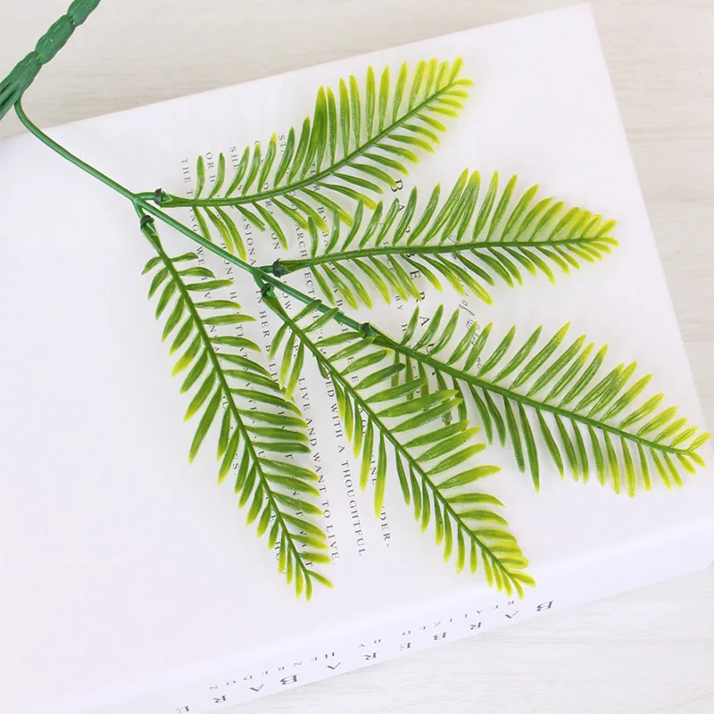 

Plastic Home Accessories 7 Stems Green Wall Hanging Plants Wedding Shop Decoration Simulation Fern Grass Plant
