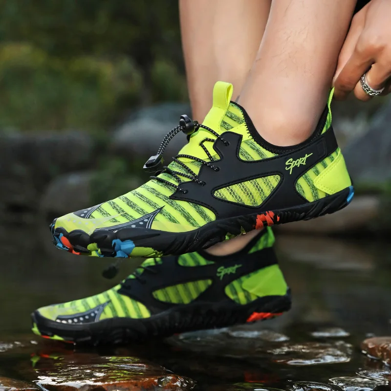 Summer Men's Outdoor Breathable Wading Shoes Barefoot Aqua Water Shoes New Beach Camping Shoes Men Swimming Gym Fishing Footwear