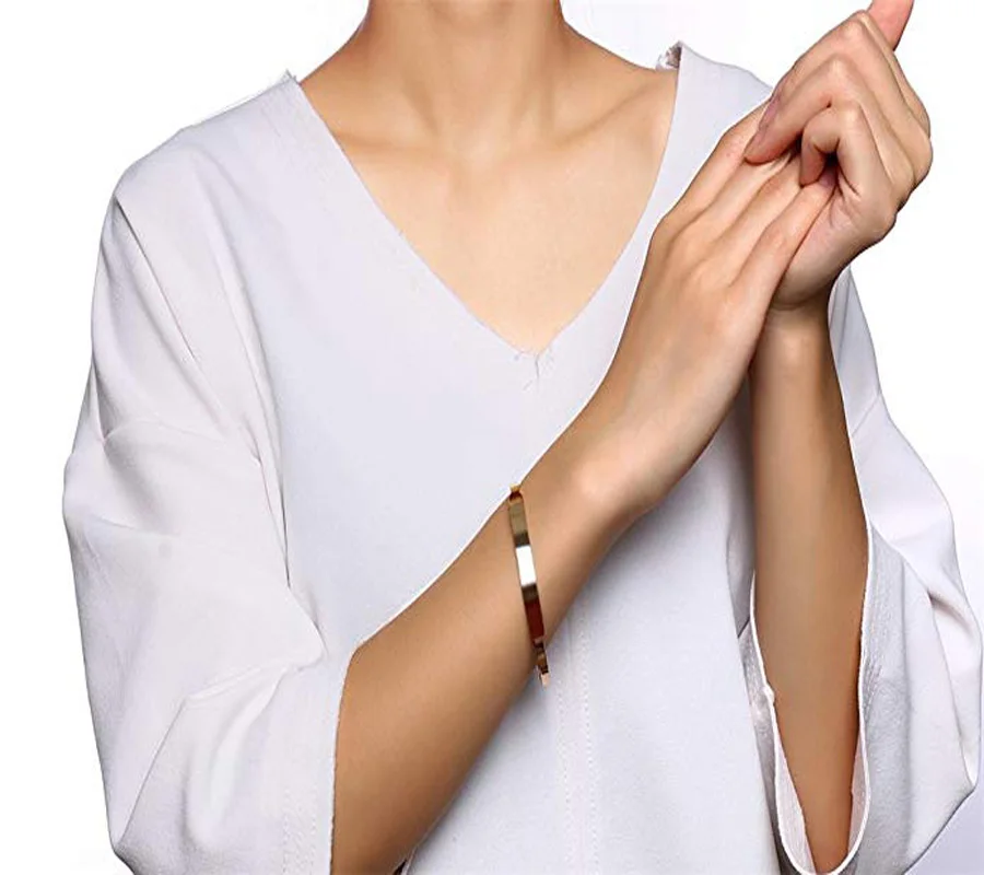 

Name Bangle Free Engraving Personalized Custom Name Words Letters Custom Bracelet Open Cuff Bangle Bracelet for Women pulseras