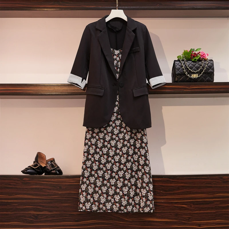 

Large-size Women's Fat Mm Autumn Dress Korean Version Suit Jacket + Sling Floral Skirt To Cover Meat And Reduce The Age Of Two S
