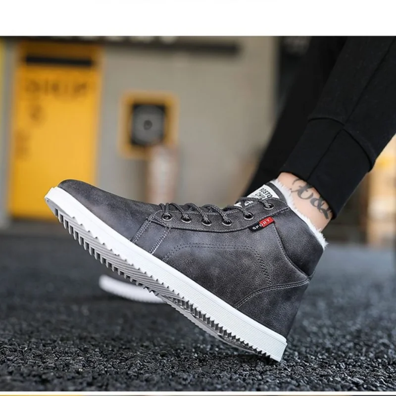 

2021 Winter New Concise Style Men's Boots Round Toe Lace-up Thickening Plush Flat Snow Boots with Platform Comfortable for Daily