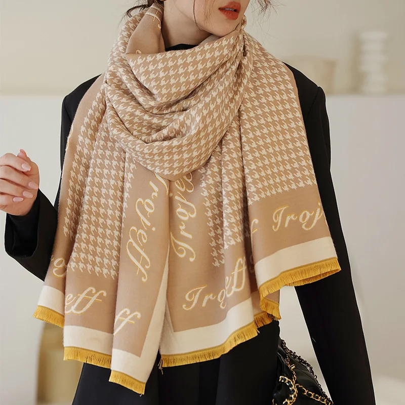 

2021 Winter Dustproof Tassels Scarves Classic Lattice Beach Towel New Cashmere 190X65CM Shawls Fashion Print Two-Sided Bandanna