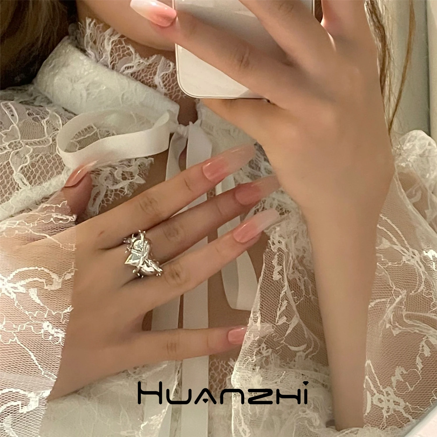 Кольцо женское HUANZHI 2021 металлическое открытое в готическом стиле сердечко