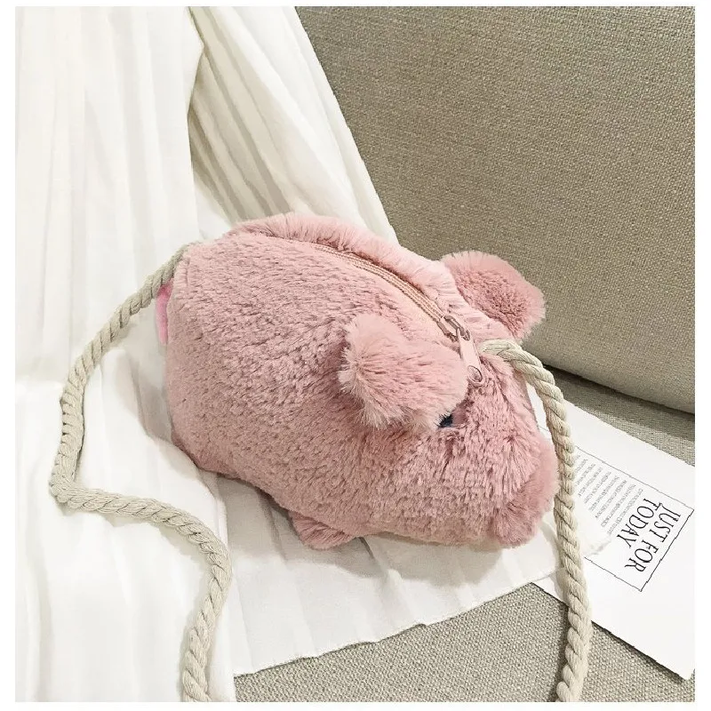 

New cute piggy plush bag piggy shoulder bag personality plush messenger bag fashion plush bag