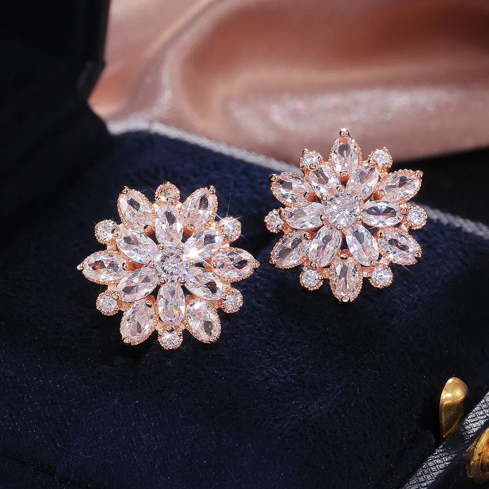 

2021 New Korean Fashion Luxury Pink CZ Flower Stud Earring for Women Girls Wedding Party Birthday Gifts Female Jewelry