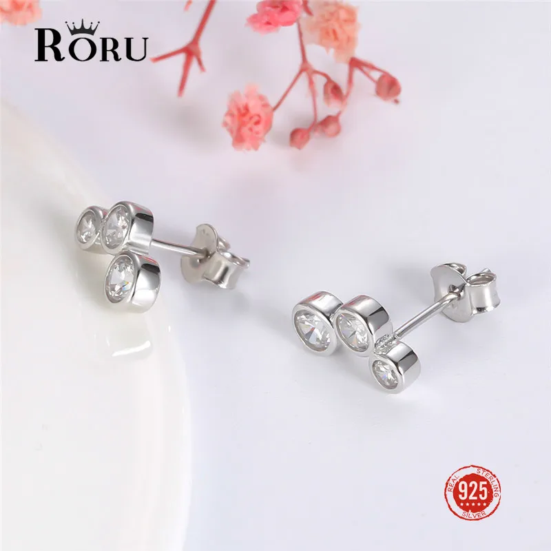 

Real Sterling Silver 925 Stackable Round Circle Small Stud Earrings Stud for Women Wedding Jewelry Gift