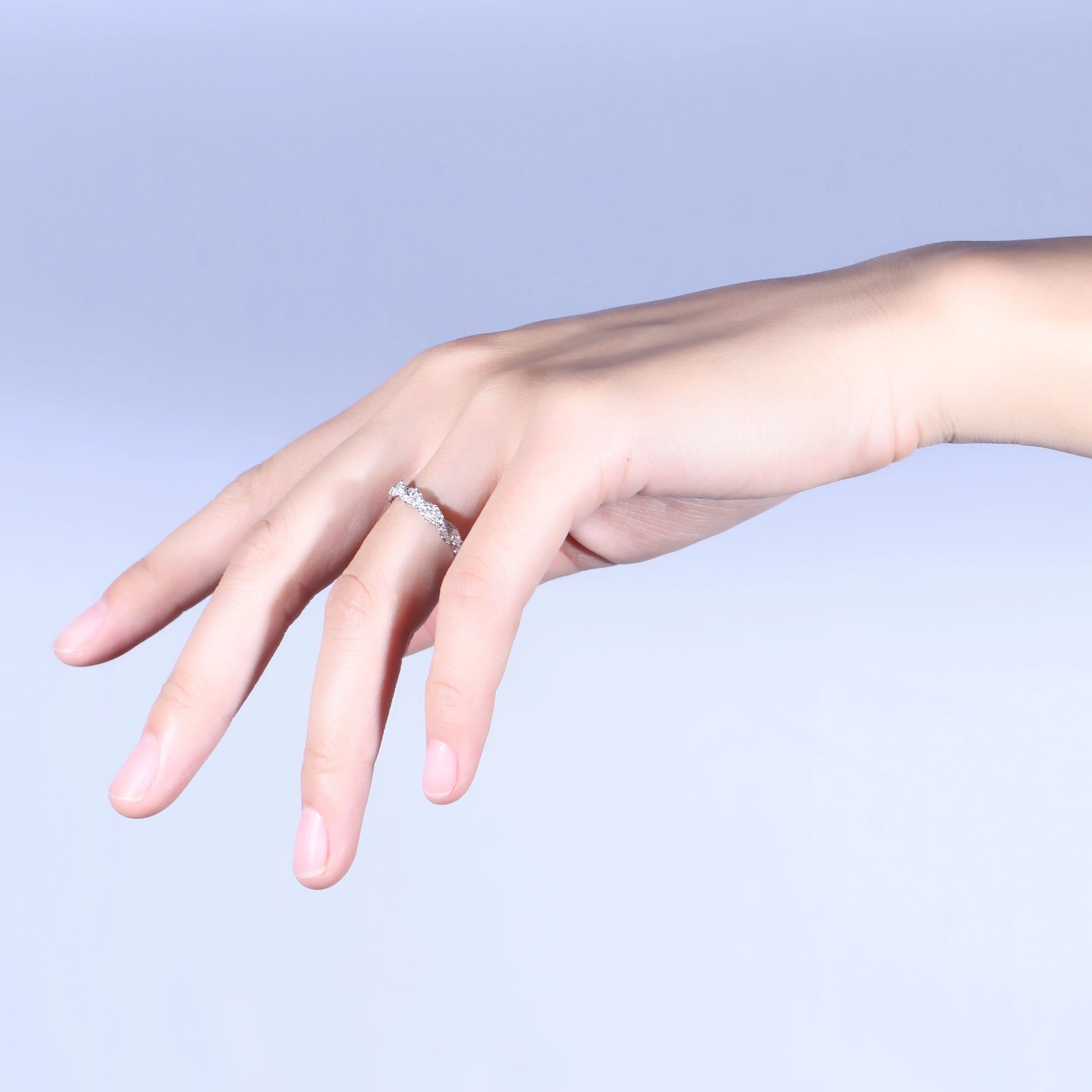 Кольцо женское из белого золота 585 пробы с муассанитами 14 к | Украшения и