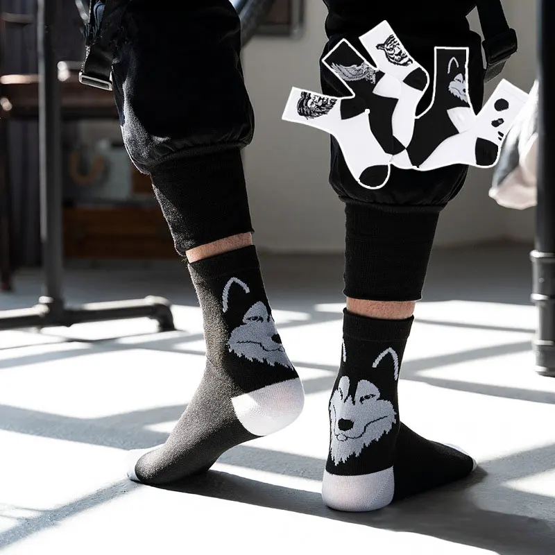 

Man's Crew Socks Black and White Wolf Tiger Panda Lion Eagle Animal Avatar Designer Cotton Socks