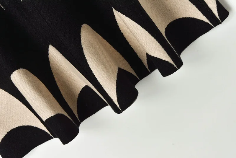 Женская юбка свитер в стиле ретро черная трикотажная длинная с принтом Луны и